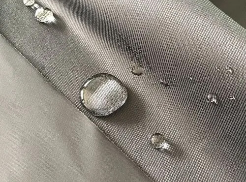 防靜電工作服更強(qiáng)防水性